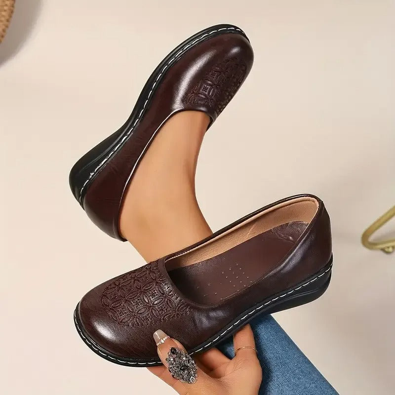 Leslie | Bequeme Atmungsaktive Orthopädische Schuhe