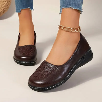 Leslie | Bequeme Atmungsaktive Orthopädische Schuhe
