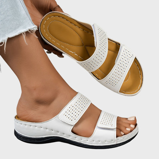 Maya | Schlupf-orthopädische Sandalen
