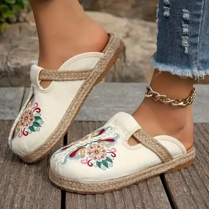 Carlota | Blumenförmige Orthopädische Clogs